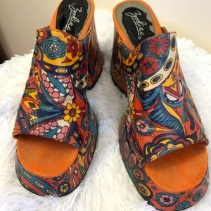Vintage Hippy Zodiac Platform Sandals